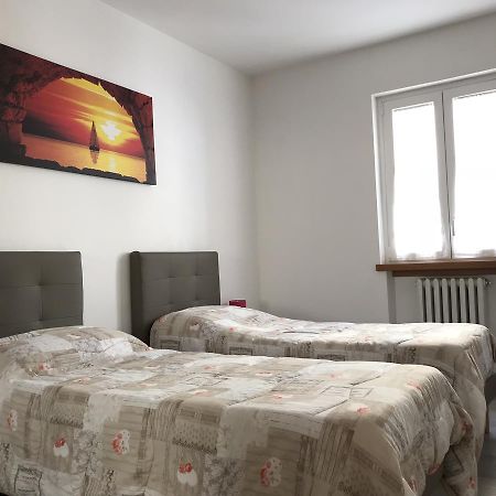 Appartamento Casa Al Borgo Garda  Esterno foto
