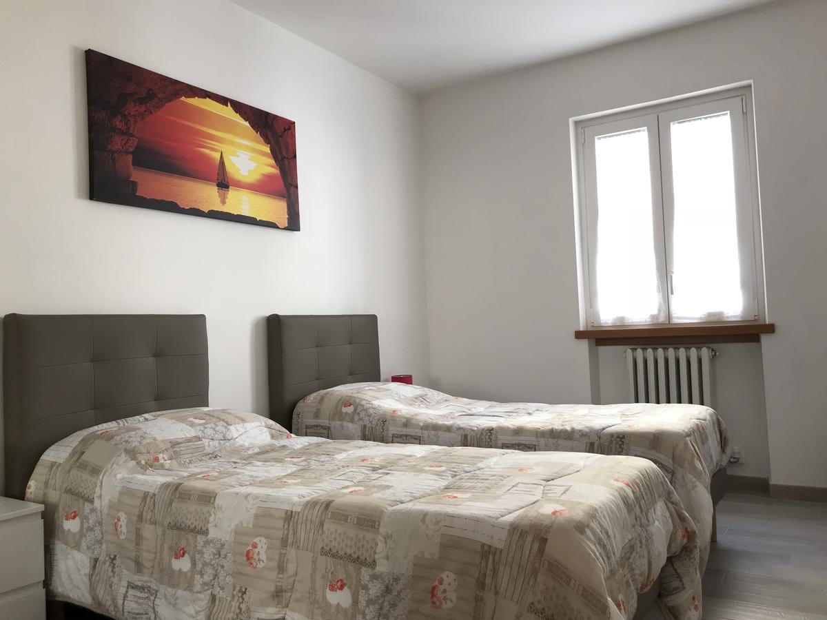 Appartamento Casa Al Borgo Garda  Esterno foto