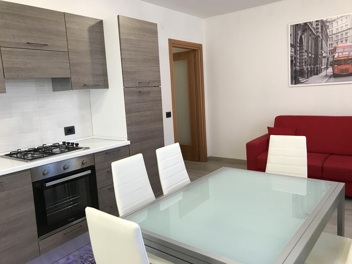 Appartamento Casa Al Borgo Garda  Esterno foto